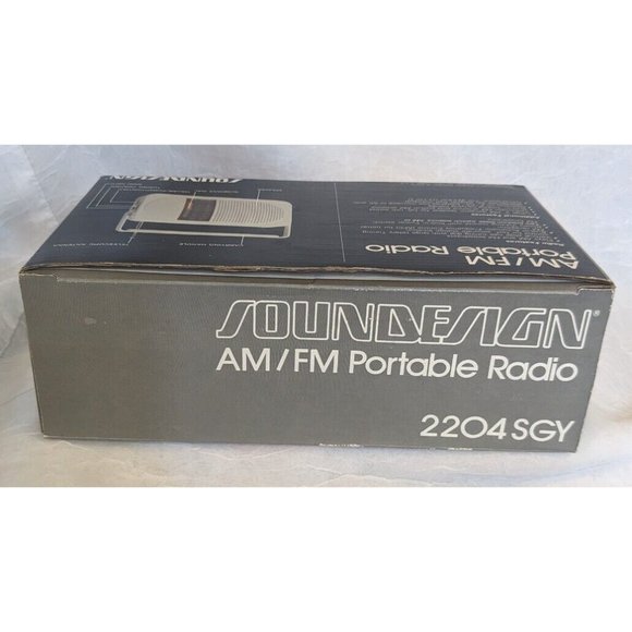 NOS Soundesign Radio Portable AM FM Battery Gray 2204 SGY Prop Vintage Retro NIB - Picture 6 of 16